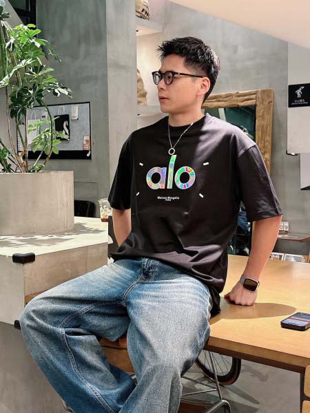 2026年3月30日入荷新作Alo半袖Tシャツ春夏高品質超厳選★入手困難/LD工場