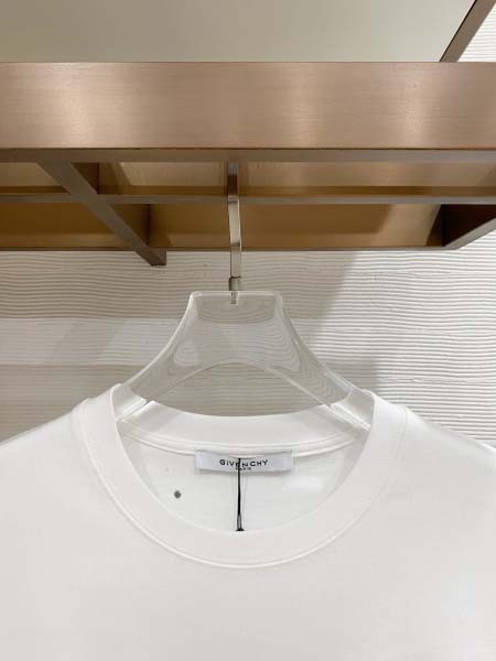 2026年3月31日入荷新作Givenchy半袖Tシャツ春夏高品質超厳選★入手困難/LD工場