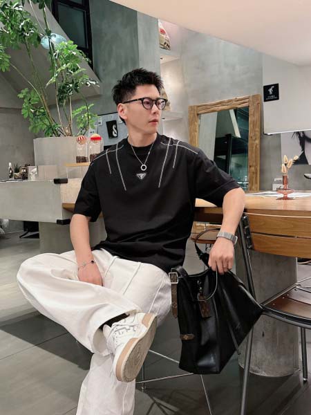 2026年3月31日入荷新作Prada半袖Tシャツ春夏高品質超厳選★入手困難/LD工場