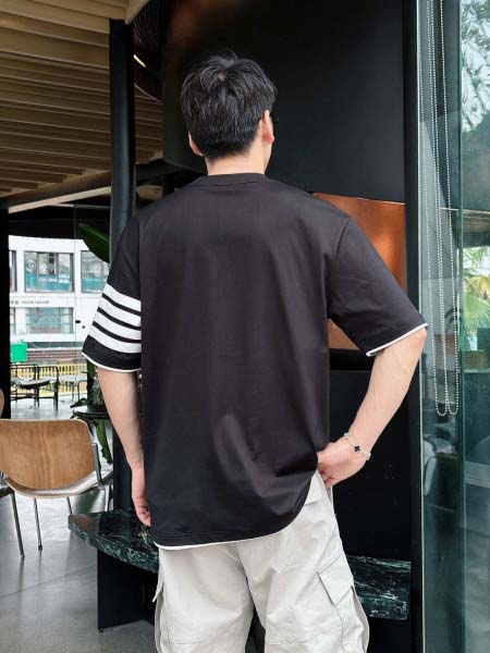 2026年3月31日入荷新作Thom Browne半袖Tシャツ春夏高品質超厳選★入手困難/LD工場