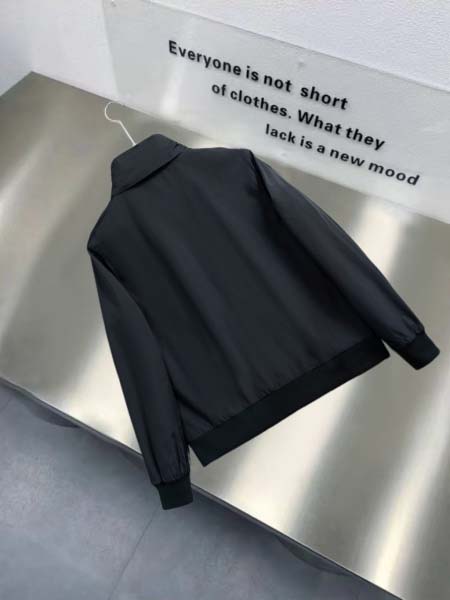 2026年3月31日入荷春秋新作PRADAジャケット YZF工場