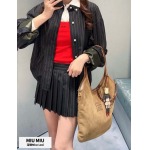 2026年3月6日入荷早春新作 Miumiuジャケットファッション/誕生日プレゼント/贈り物 can工場