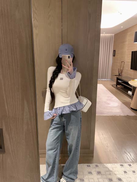 2026年3月6日入荷早春新作 Miumiuアンダーシャツフ...