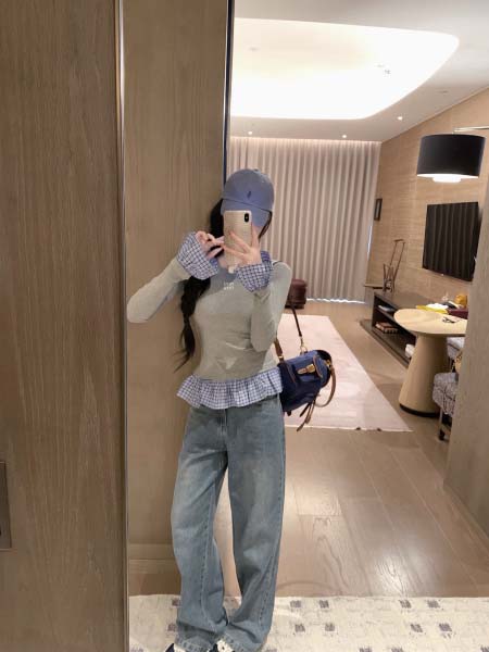 2026年3月6日入荷早春新作 Miumiuアンダーシャツフ...