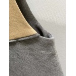 2026年3月6日入荷早春新作 Miumiuチョッキファッション/誕生日プレゼント/贈り物 can工場