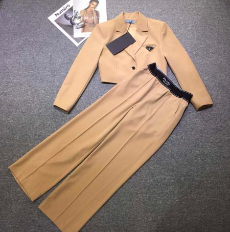 2026年3月6日入荷早春新作Prada セット ファッショ...