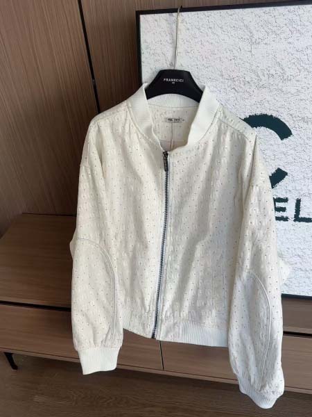 2026年3月6日入荷早春新作Miu Miu女性用ファッショ...