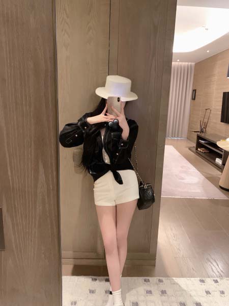 2026年3月6日入荷早春新作Chanelデニムシャツ女性用...