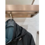 2026年3月6日入荷春秋新作Pradaジャケット高品質DH工場