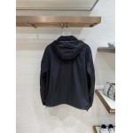 2026年3月7日入荷春夏新作Pradaジャケット高品質DH工場