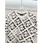 2026年3月17日新作FENDI半袖 tシャツ人気商品/誕生日プレゼント/FF工場