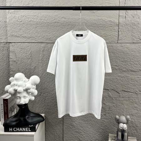 2026年3月17日新作Fendi半袖 tシャツ人気商品/誕...