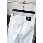 2026年3月18日春夏新作Versaceジーパン luols工場