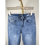 2026年3月18日春夏新作VERSACEジーパン luols工場