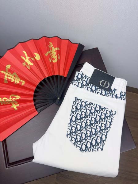 2026年3月18日春夏新作Diorジーパン luols工場