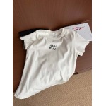 2026年3月21日入荷早春新作miumiu女性用ファッション/誕生日プレゼント/贈り物 can工場