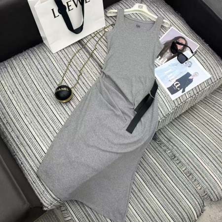 2026年3月22日入荷早春新作Loewe女性用ファッション...