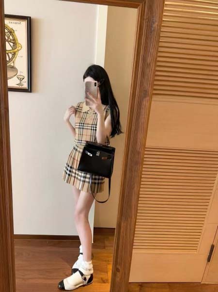 2026年3月22日入荷早春新作Burberryセット女性用...