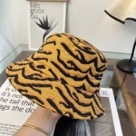 2026年3月22日入荷早春新作Fendi帽子／野球帽ファッション/誕生日プレゼント/贈り物 HT工場