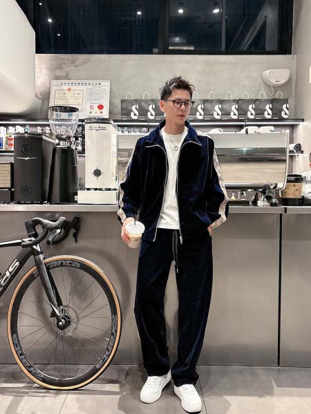 2026年3月23日入荷新作Burberryスーツ上下 超厳...