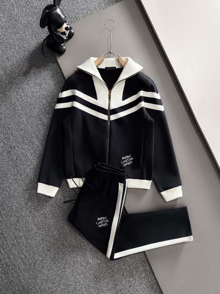 2026年3月25日入荷新作Louis Vuitton上下セ...