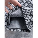 2026年3月25日入荷新作Fendi半ズボン 超厳選★高級品/誕生日プレゼント/OM工場