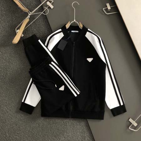 2026年3月25日入荷新作Prada上下セット 超厳選★高...