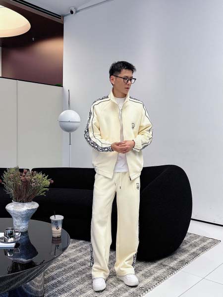 2026年3月25日入荷新作Dior上下セット 超厳選★高級...