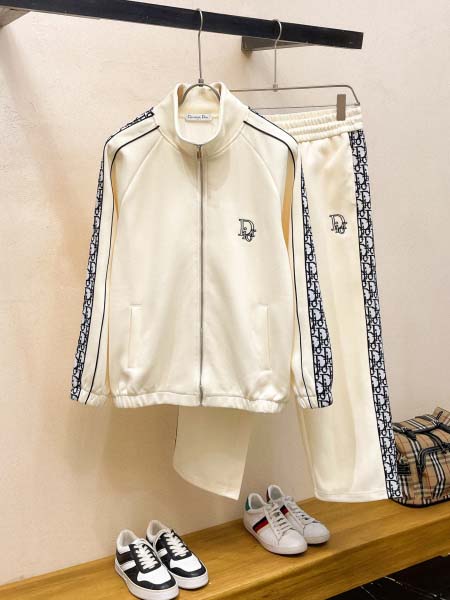 2026年3月25日入荷新作Dior上下セット 超厳選★高級...