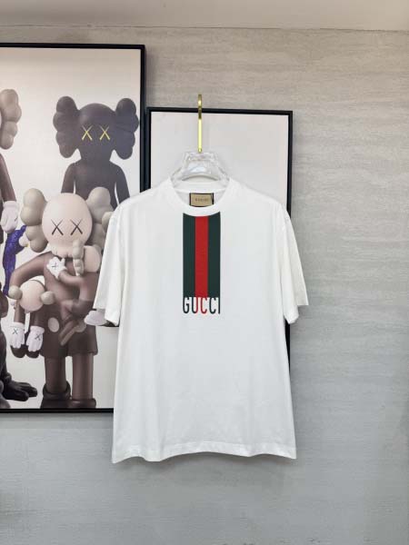 2026年3月28日入荷新作Gucci半袖Tシャツ春夏高品質...