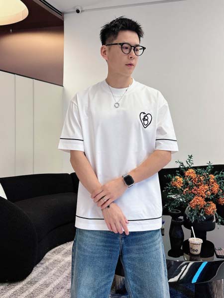 2026年3月29日入荷新作Burberry半袖Tシャツ春夏...