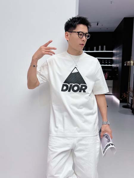 2026年3月30日入荷新作Dior半袖Tシャツ春夏高品質超...