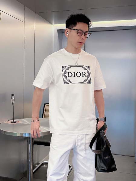 2026年3月30日入荷新作Dior半袖Tシャツ春夏高品質超...