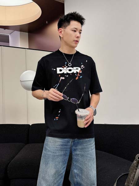 2026年3月30日入荷新作Dior半袖Tシャツ春夏高品質超...