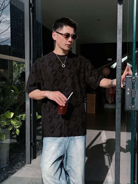 2026年3月29日入荷新作Fendi半袖Tシャツ春夏高品質...