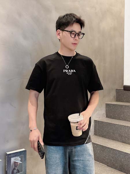 2026年3月31日入荷新作Prada半袖Tシャツ春夏高品質...