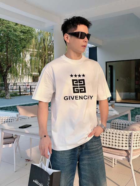 2026年3月31日入荷新作Givenchy半袖Tシャツ春夏...