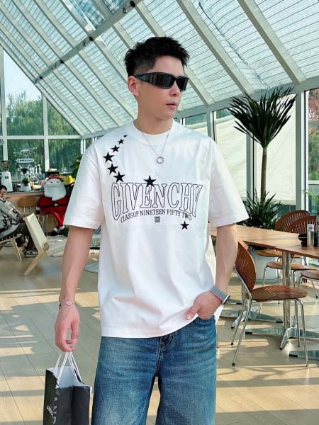 2026年3月31日入荷新作Givenchy半袖Tシャツ春夏...