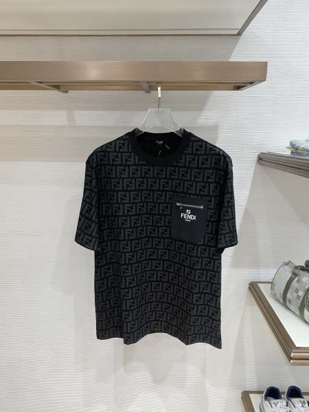 2026年3月31日入荷新作Fendi半袖Tシャツ春夏高品質...