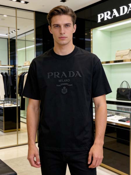 2026年3月31日入荷新作Prada半袖Tシャツ春夏高品質...