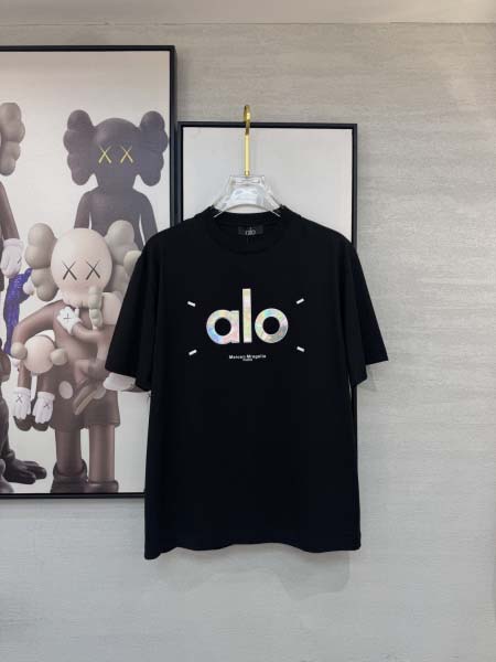 2026年3月31日入荷新作Alo半袖Tシャツ春夏高品質超厳...