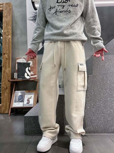 2026年4月1日春夏新作Gucciスラックス高品質人気商品...