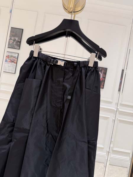 2026年4月4日入荷春夏新作Prada 高級品復刻 女性服 KL工場