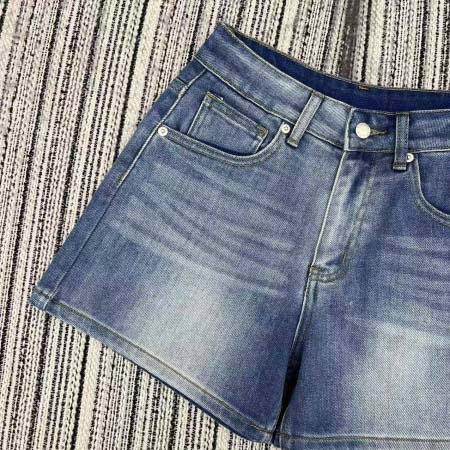 2026年4月4日入荷春夏新作Prada 高級品復刻 女性服 KL工場