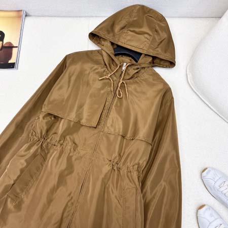 2026年4月4日入荷春夏新作Prada 高級品復刻 女性服 KL工場