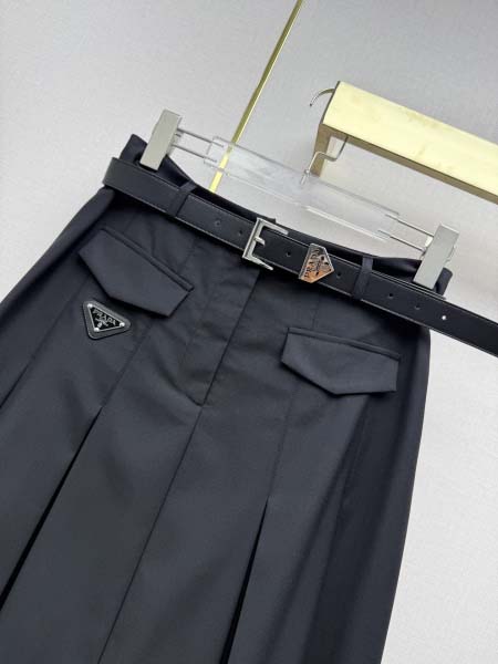 2026年4月4日入荷春夏新作Prada 高級品復刻 女性服 KL工場