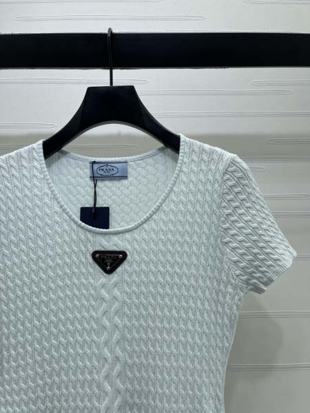 2026年4月4日入荷春夏新作Prada 高級品復刻 女性服 KL工場