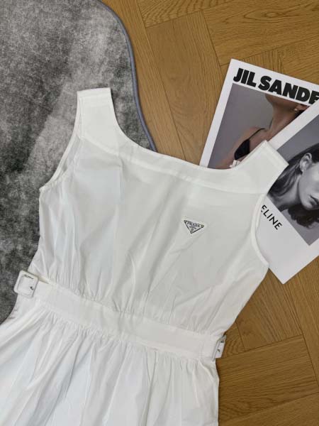 2026年4月4日入荷春夏新作Prada 高級品復刻 女性服 KL工場