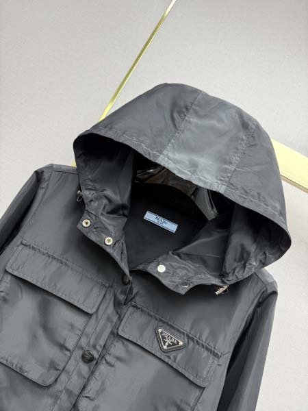 2026年4月4日入荷春夏新作Pradaセット 高級品復刻 女性服 KL工場