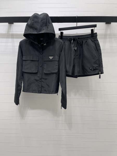 2026年4月4日入荷春夏新作Pradaセット 高級品復刻 女性服 KL工場